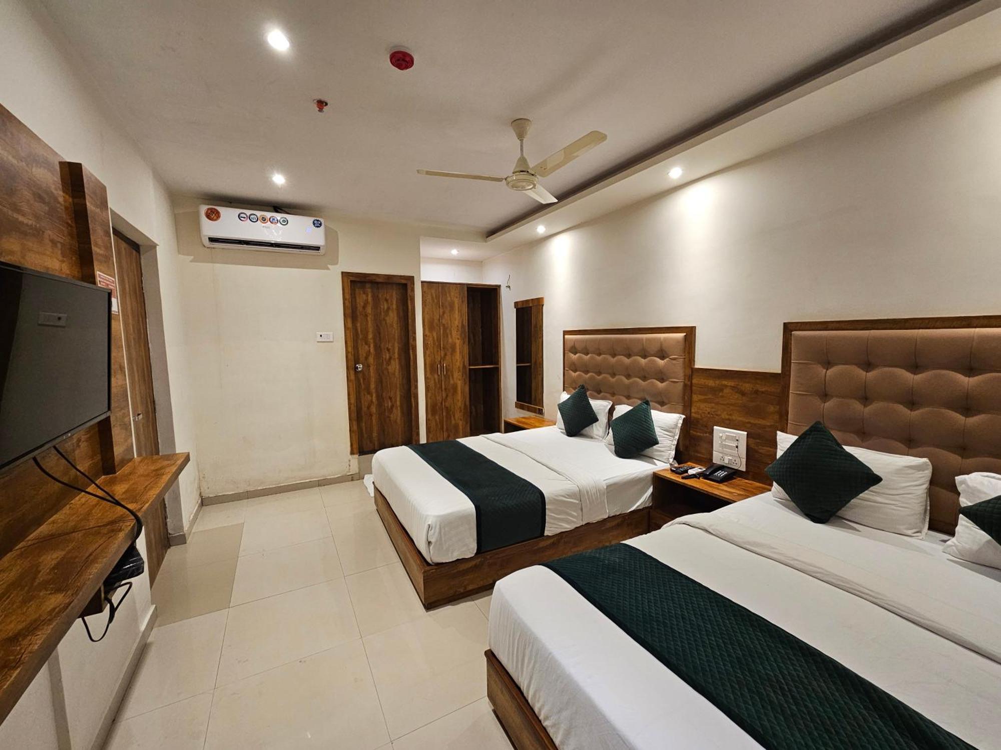 Hotel Bkc Garden - Near Us Embassy Bkc Mumbai Kültér fotó